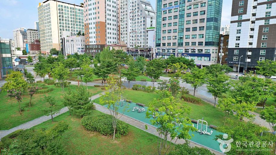 서울_오류역광장 (4)