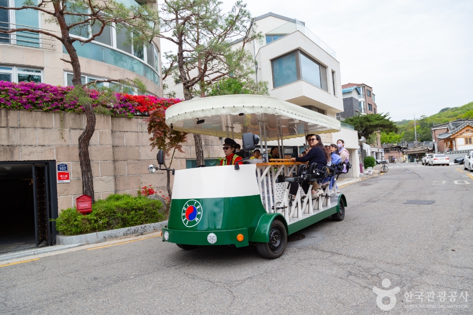 청와대 권역 관광코스 10선_광화문2_K-컬처코스_위라이드 서울전차 02