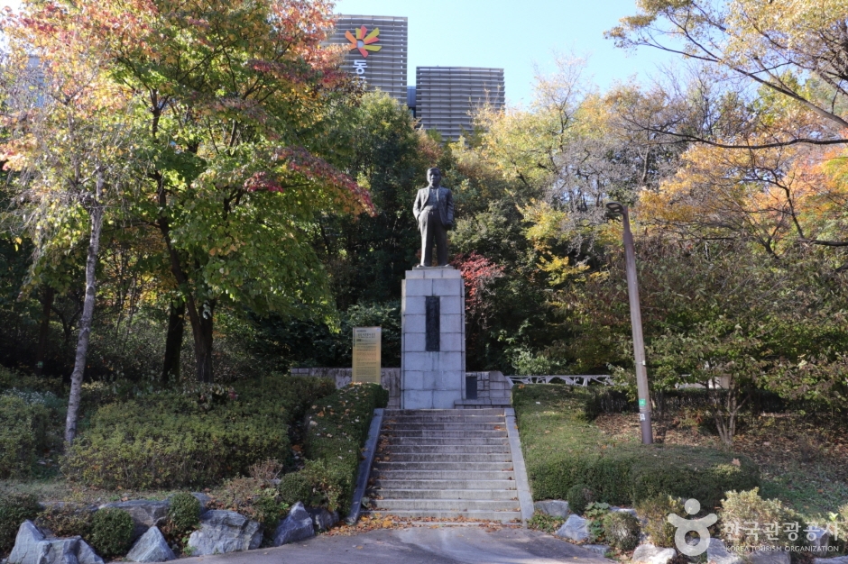 일성이준열사동상 (4)