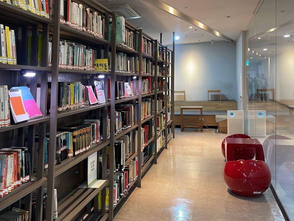 충무로영상센터 오재미동