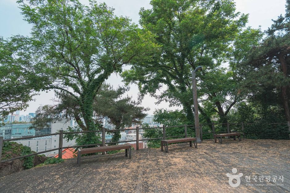 서울_해병대 104고지 전적비 (5)