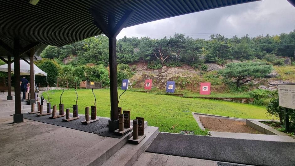 황학정국궁전시관_외부체험사대2