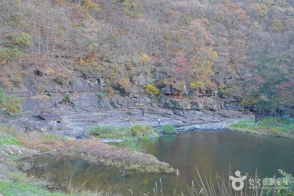 울산_천전리각석계곡(울산) (1)