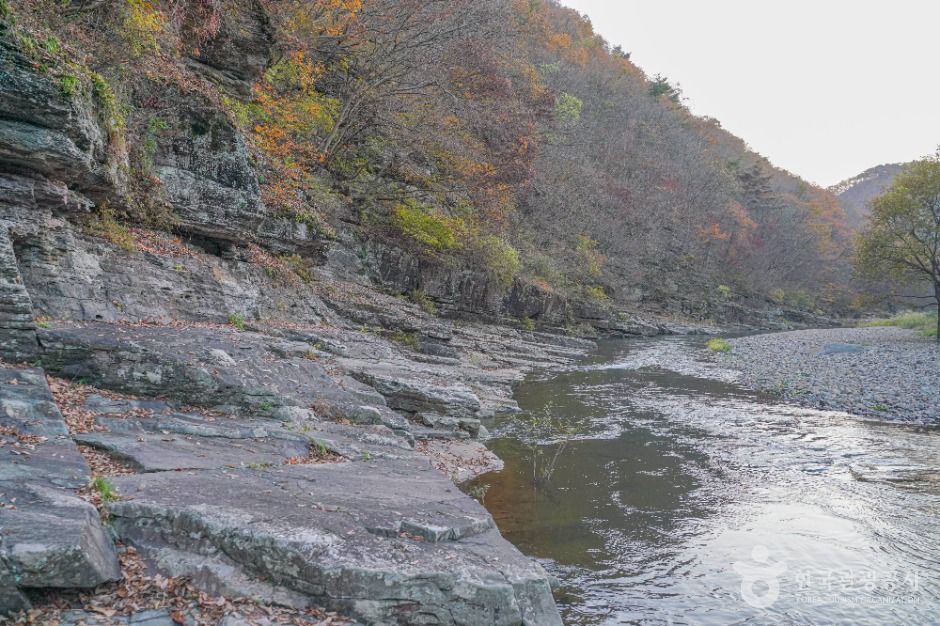 울산_천전리각석계곡(울산) (3)
