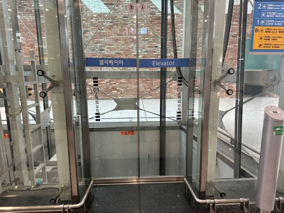 국가유산방문홍보관_엘레베이터2