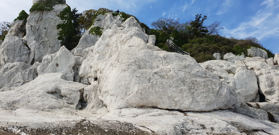 분바위와 월띠_2_국가지질공원