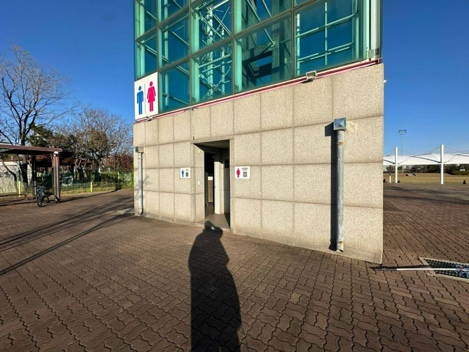 솔바람공원_화장실 건물 외관2