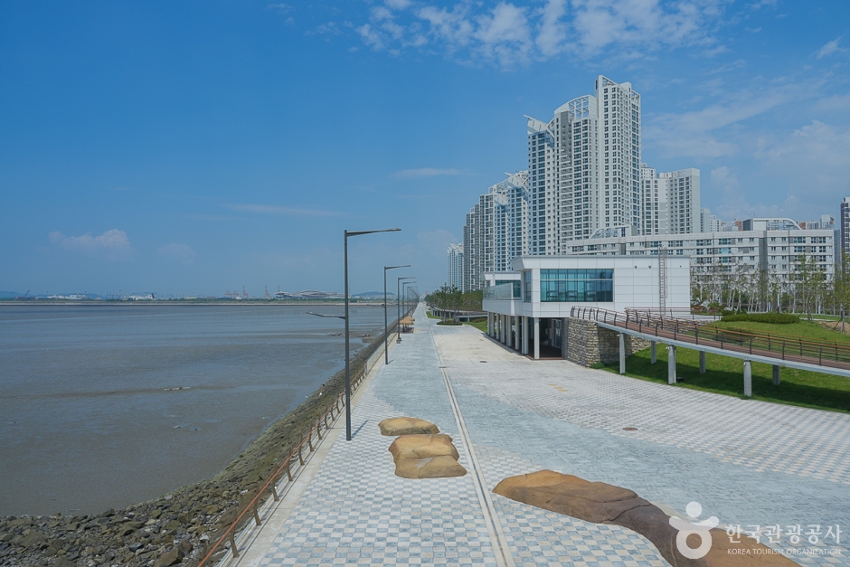 송도랜드마크시티1호수변공원(5)