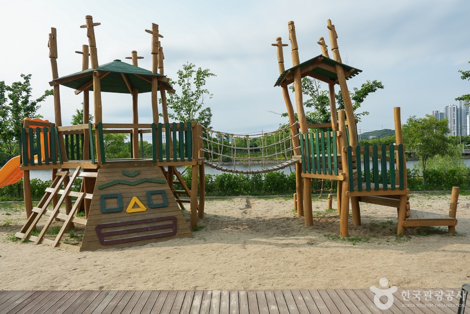 아라천환경놀이터6