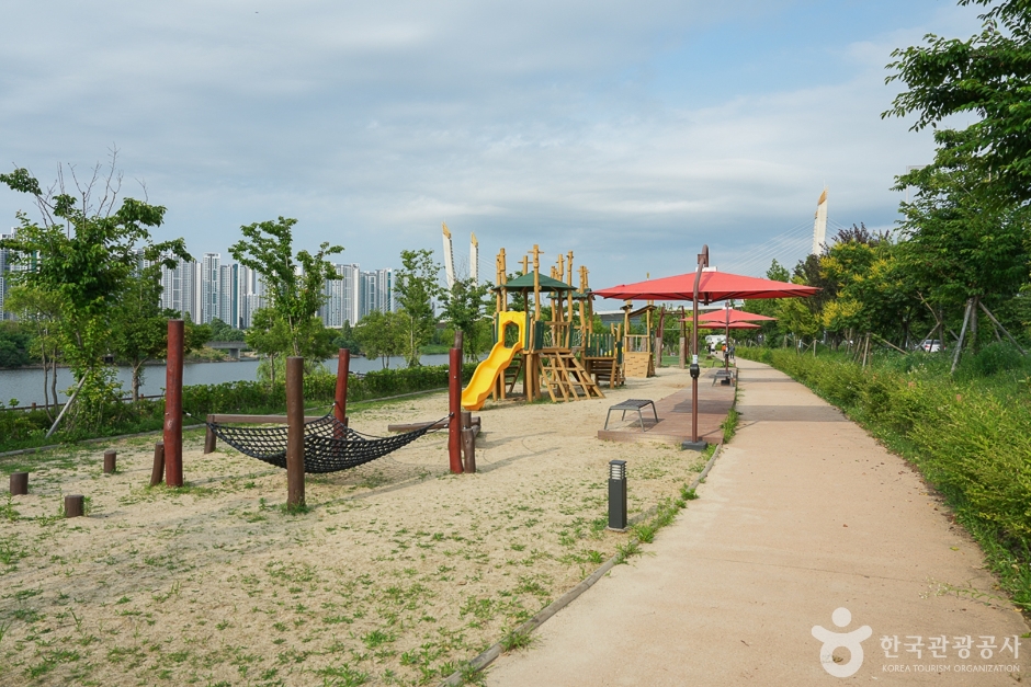 아라천환경놀이터9