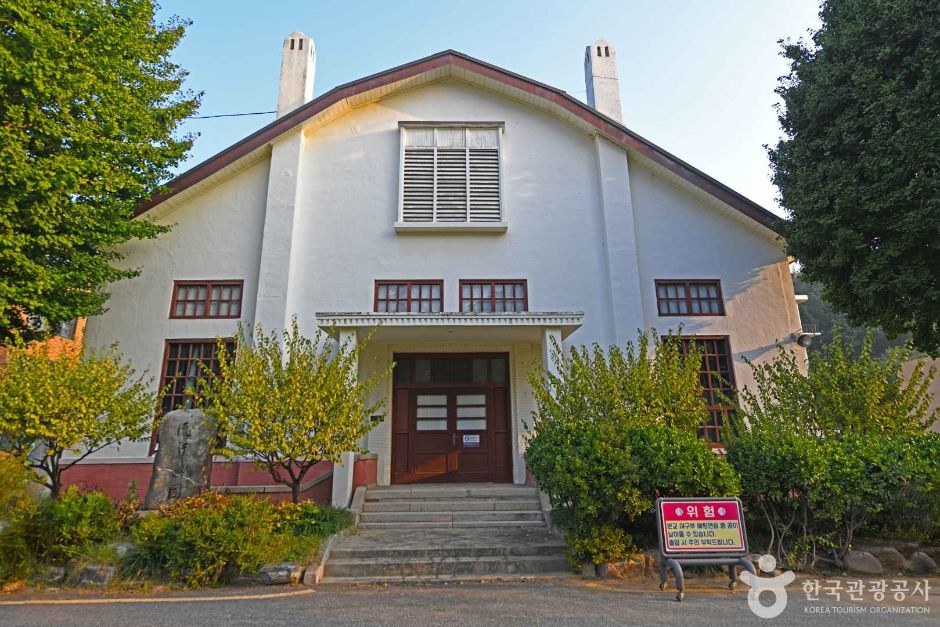 중구_제물포고등학교 강당 (2)