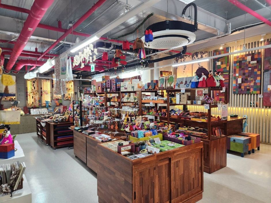 인천_한지생각이닥 (14)