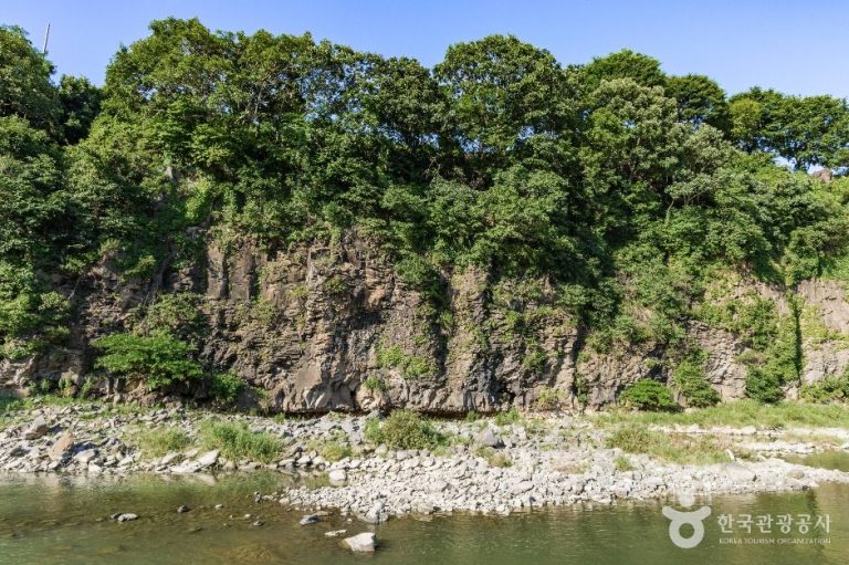 [경기] 차탄천 주상절리 (한탄강 유네스코 세계지질공원)