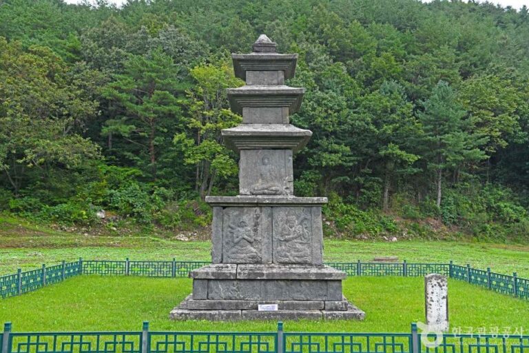 [강원] 양양 진전사지 삼층석탑