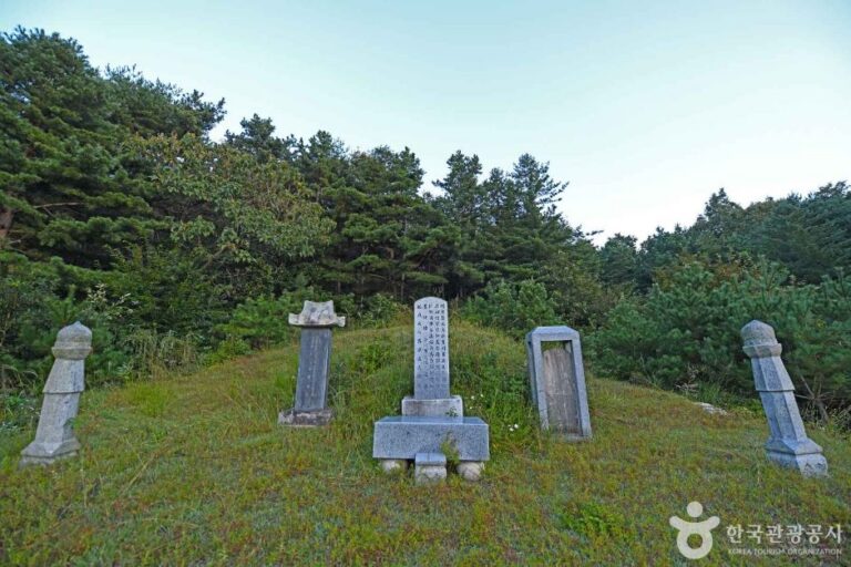 [강원] 춘천한백록묘역