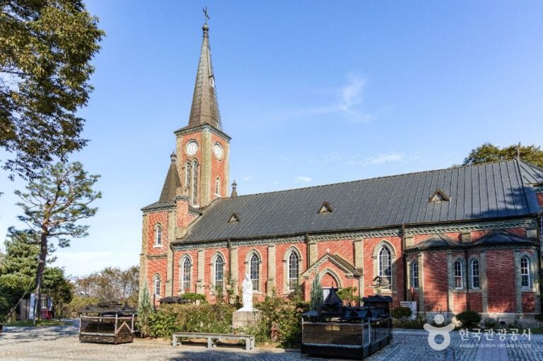 [충북] 감곡매괴성모순례지성당