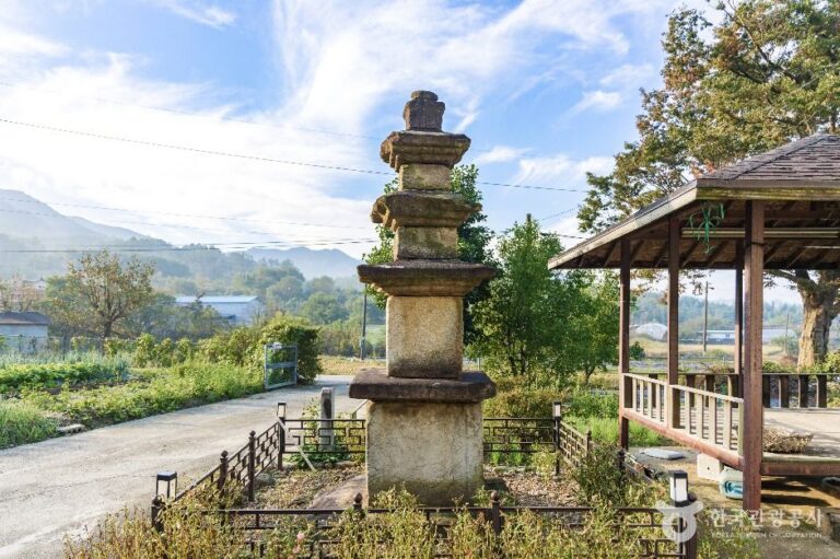 [충북] 괴산 보안사 삼층석탑