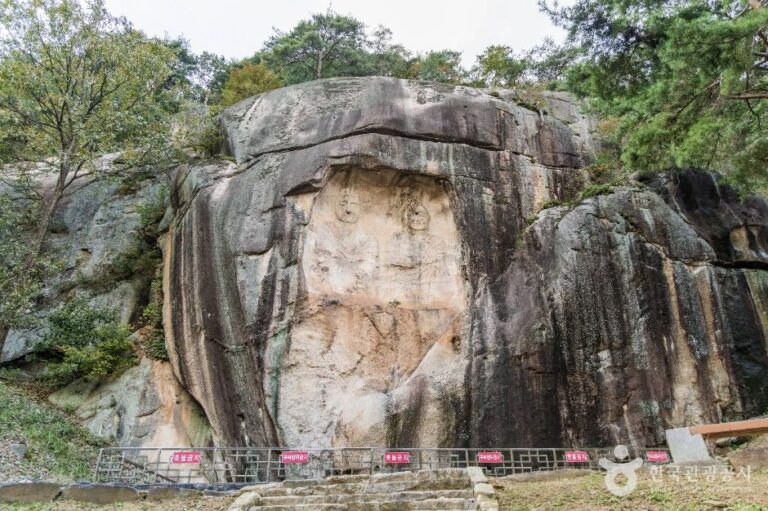 [충북] 원풍리 마애불병좌상