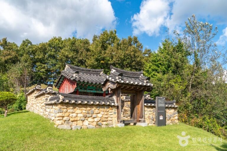 [충북] 충주 이시진 효자각