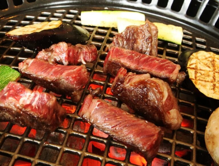 [서울] 핑크솔트 숯불구이