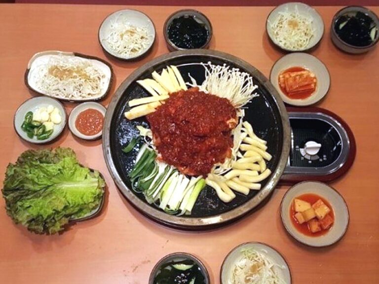 [서울] 닭으로가 압구정본점