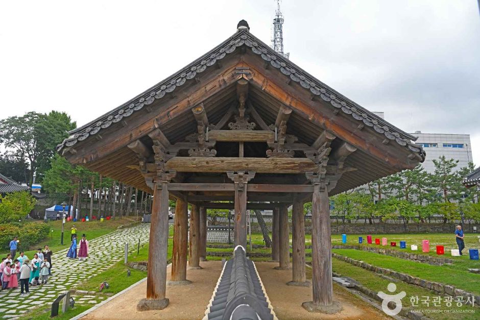 강릉 임영관 삼문 (4)