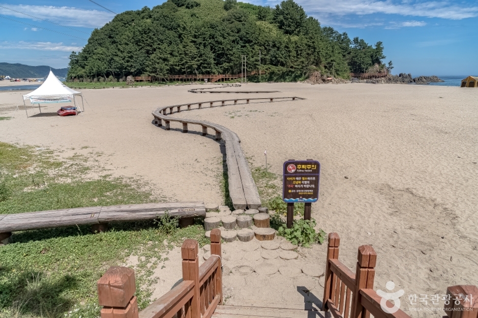 덕봉산가는징검다리