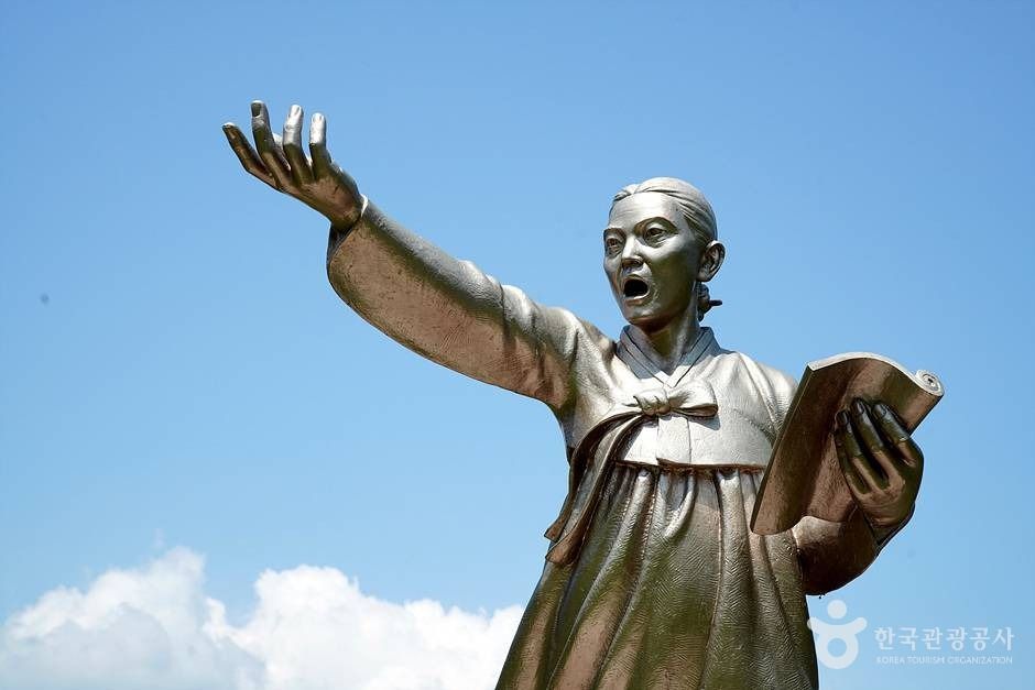 윤희순의사 동상 (16)