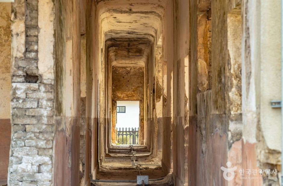 철원_철원 노동당사 (4)