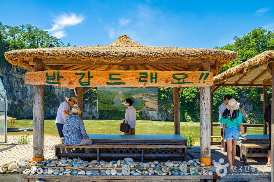 영월_한반도 뗏목마을 (7)