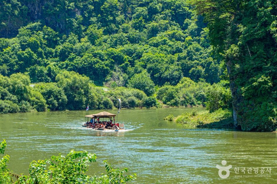 영월_한반도 뗏목마을 (8)