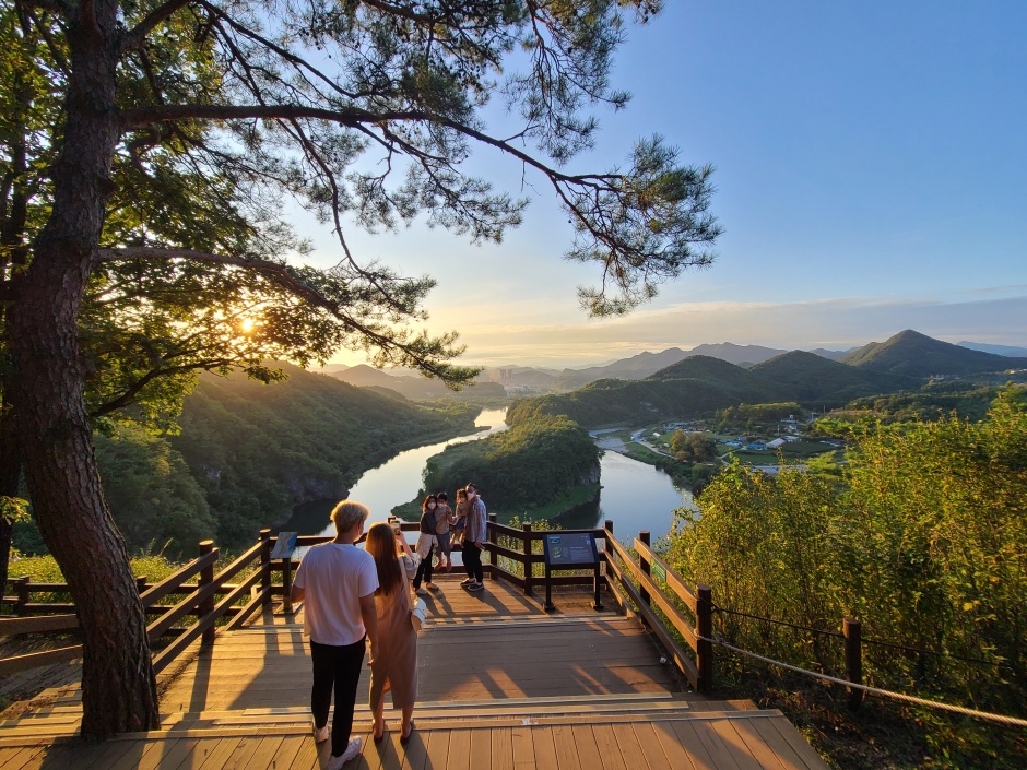 한반도지형(강원고생대 국가지질공원)