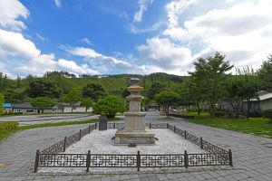 본적사지3층석탑