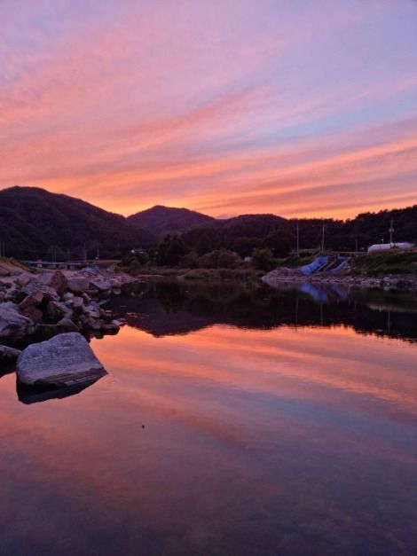 황토구들마을_강가 (2)