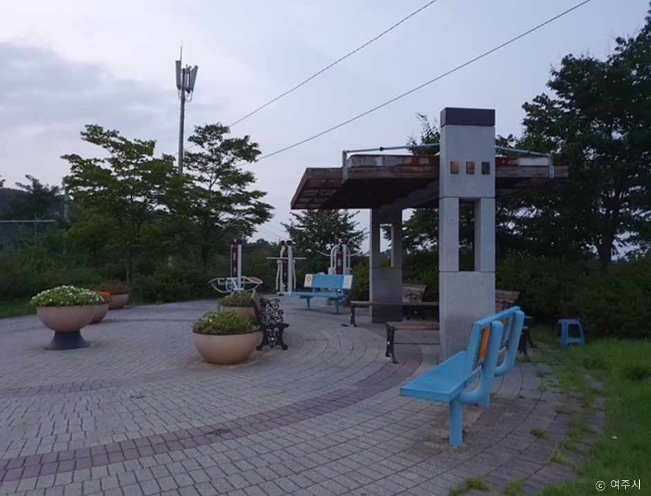 경기도_여주시_가남체육공원_운동기구