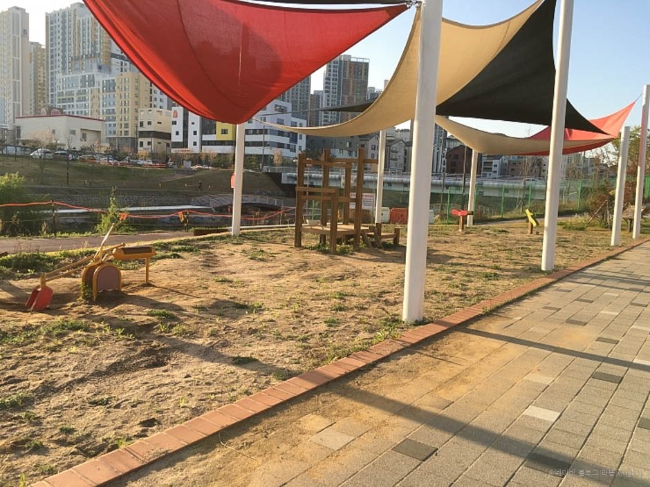 경기도_평택시_고덕수변공원_모래놀이장