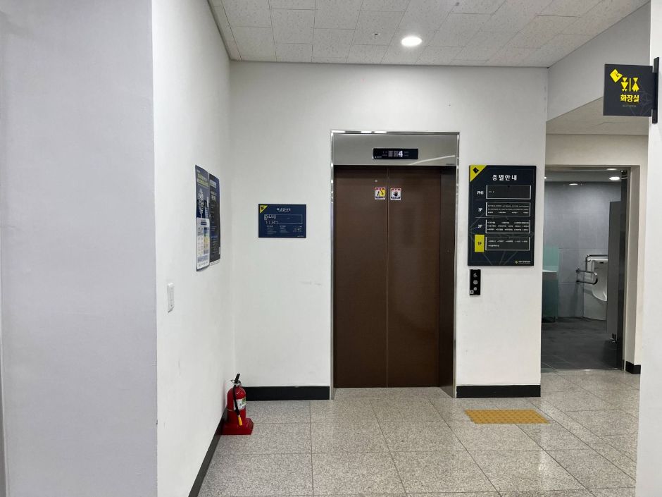 고양드론앵커센터_1층 화장실 옆 엘리베이터