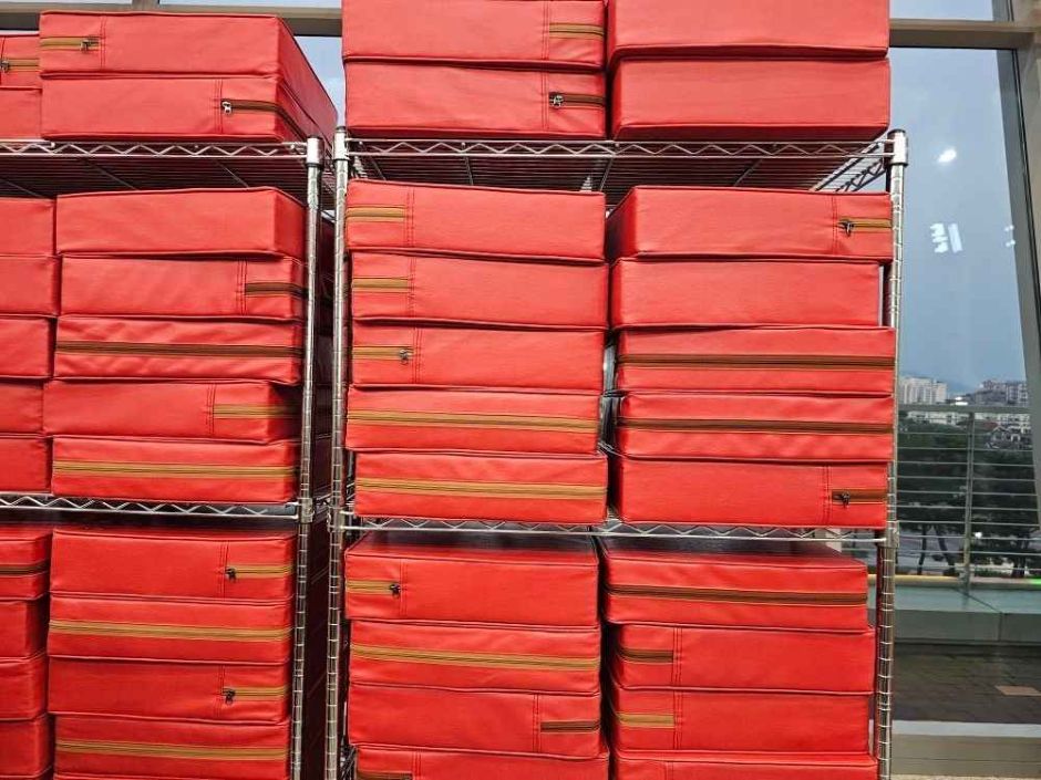 구리아트홀_키높이방속