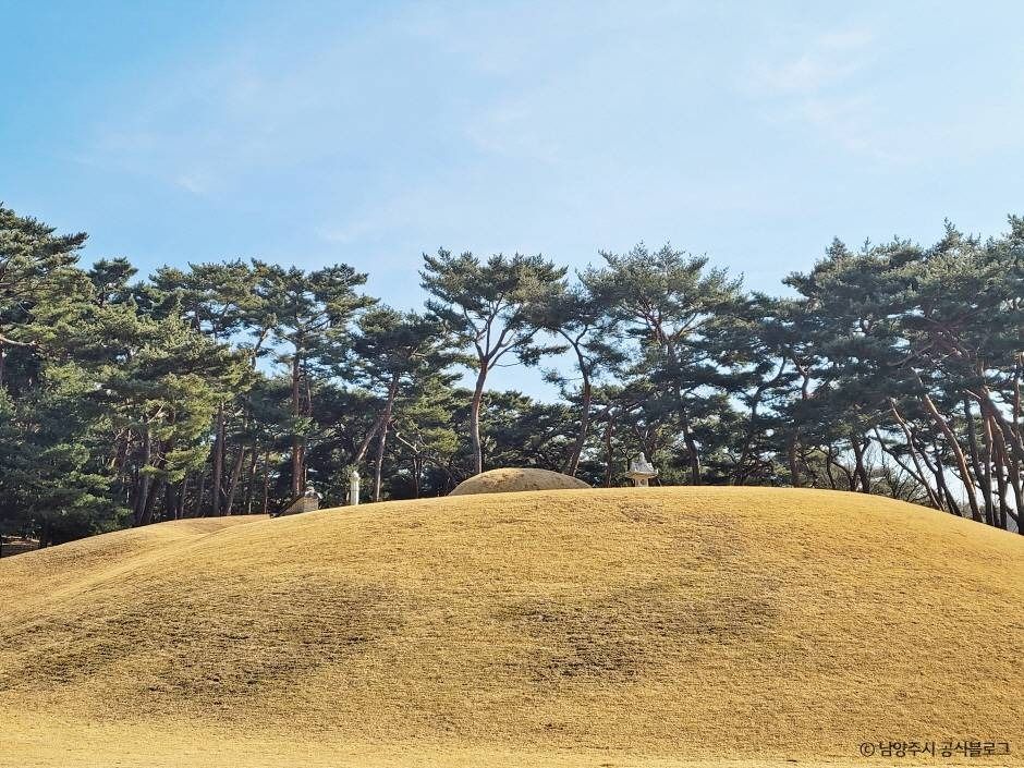 남양주 홍릉(고종·명성황후)과 유릉(순종·순명황후·순정황후) [유네스코 세계유산]