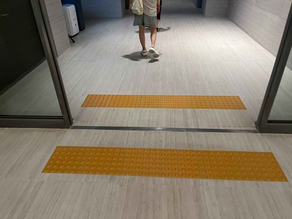 더헤븐 리조트_지하입구2