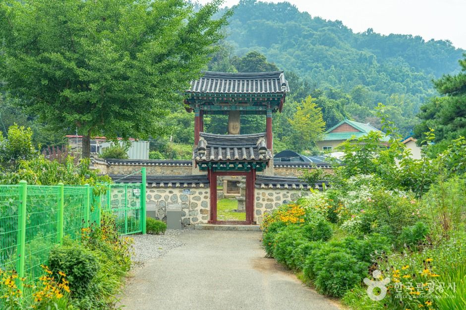 안성_매산리석불입상 (1)
