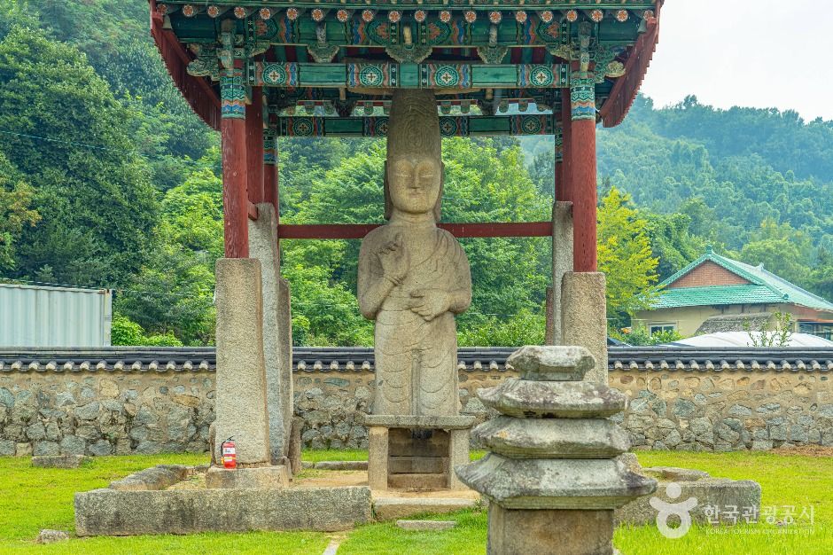 안성_매산리석불입상 (10)