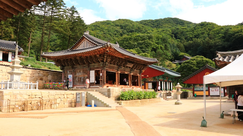 경기도_파주시_보광사계곡_보광사전경