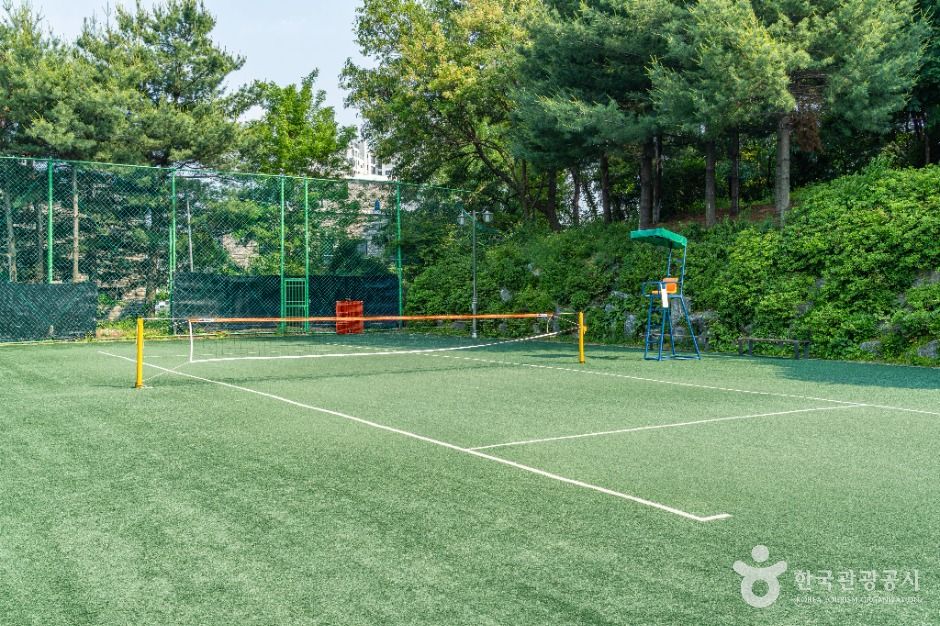 성주산생활체육공원