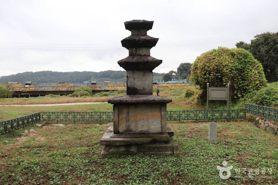 신창리삼층석탑 (3)_e