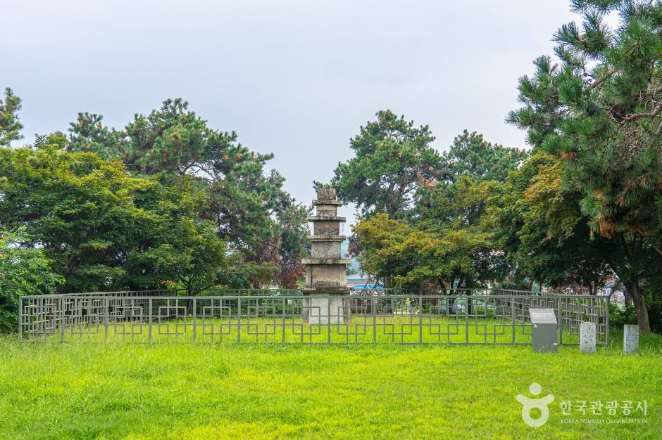 안성_안성도기동삼층석탑 (1)