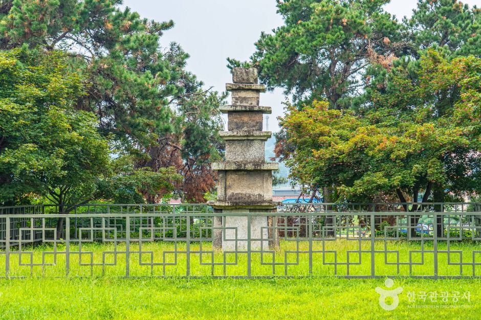 안성_안성도기동삼층석탑 (2)