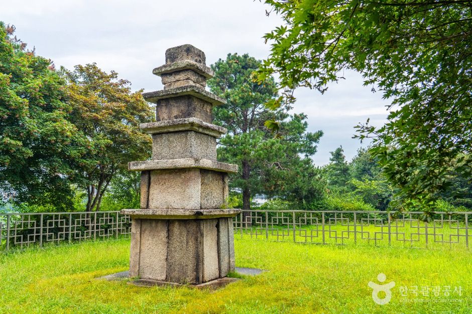 안성_안성도기동삼층석탑 (7)