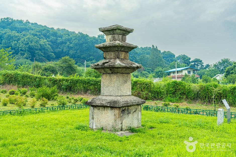 안성_안성죽산리삼층석탑 (1)