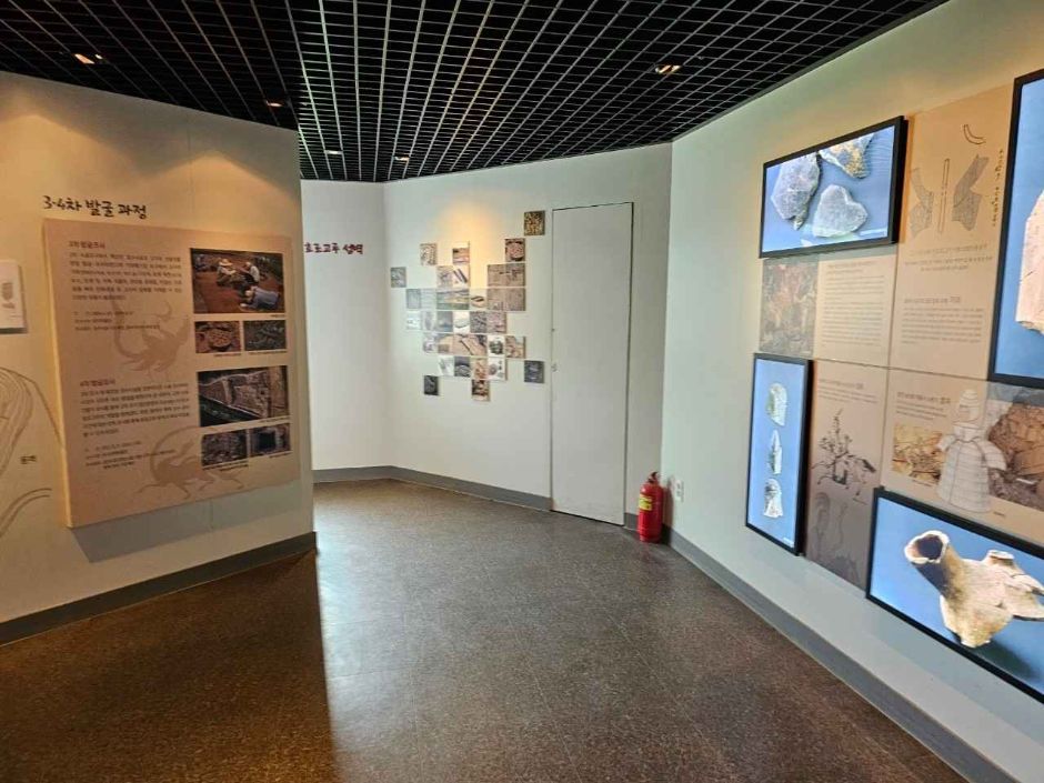 연천호로고루_홍보관내부